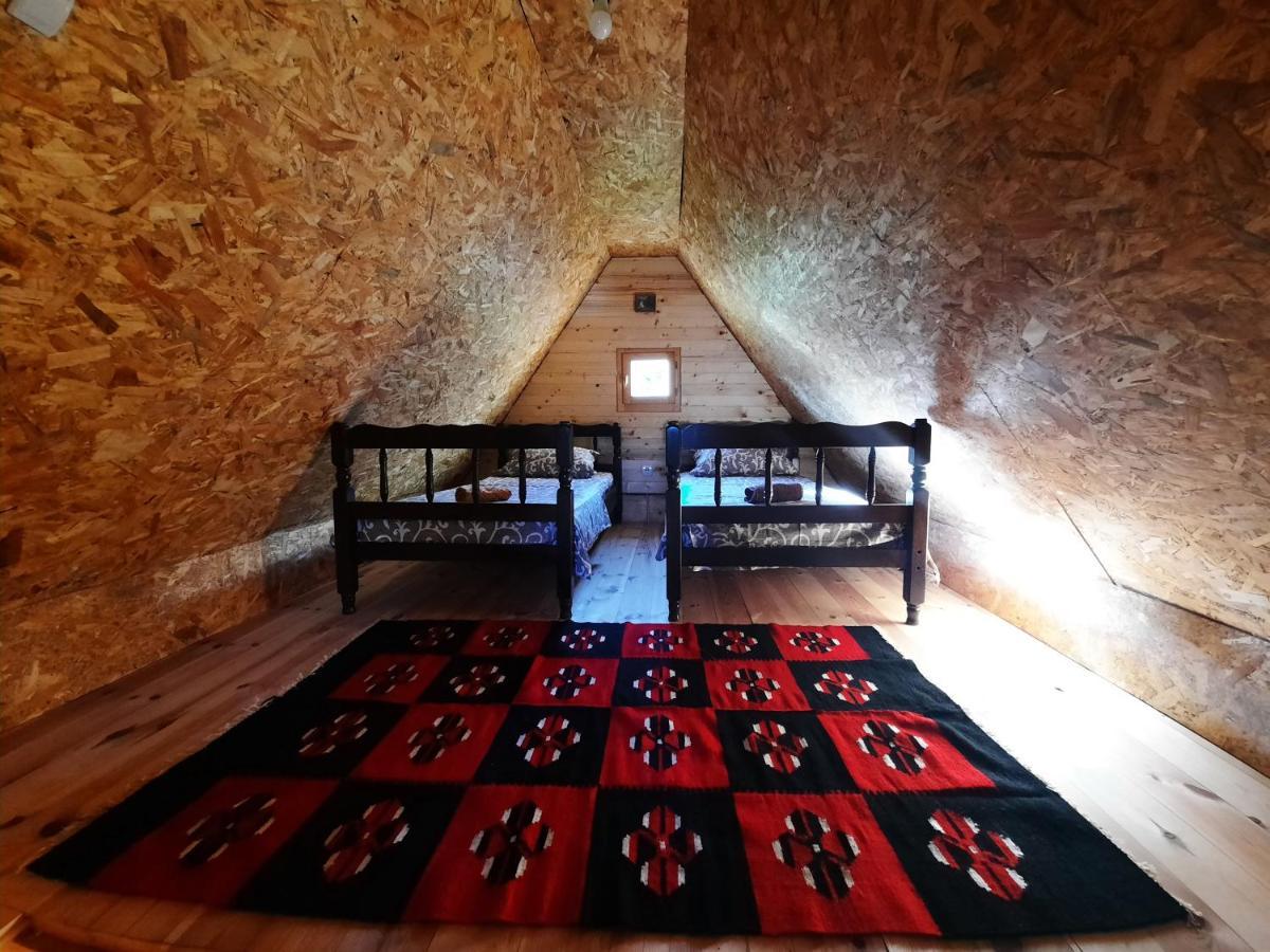 הוילה זבליאק Etno House Momcilo מראה חיצוני תמונה
